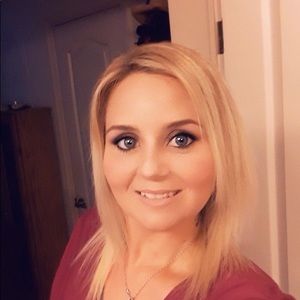 Meet your Posher, Kellie